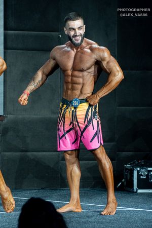 MEN'S PHYSIQUE новички